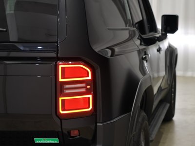 TOYOTA LAND CRUISER - 10
