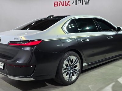 BMW 7 SERIES - 3