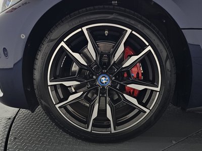 2022 BMW I4 photo 6