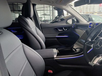2025 Mercedes-BENZ GLC photo 10