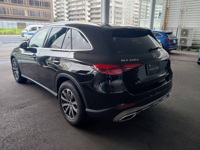 2025 Mercedes-BENZ GLC photo 4