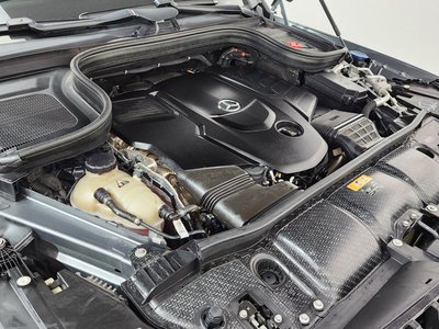 MERCEDES-BENZ GLS - 7