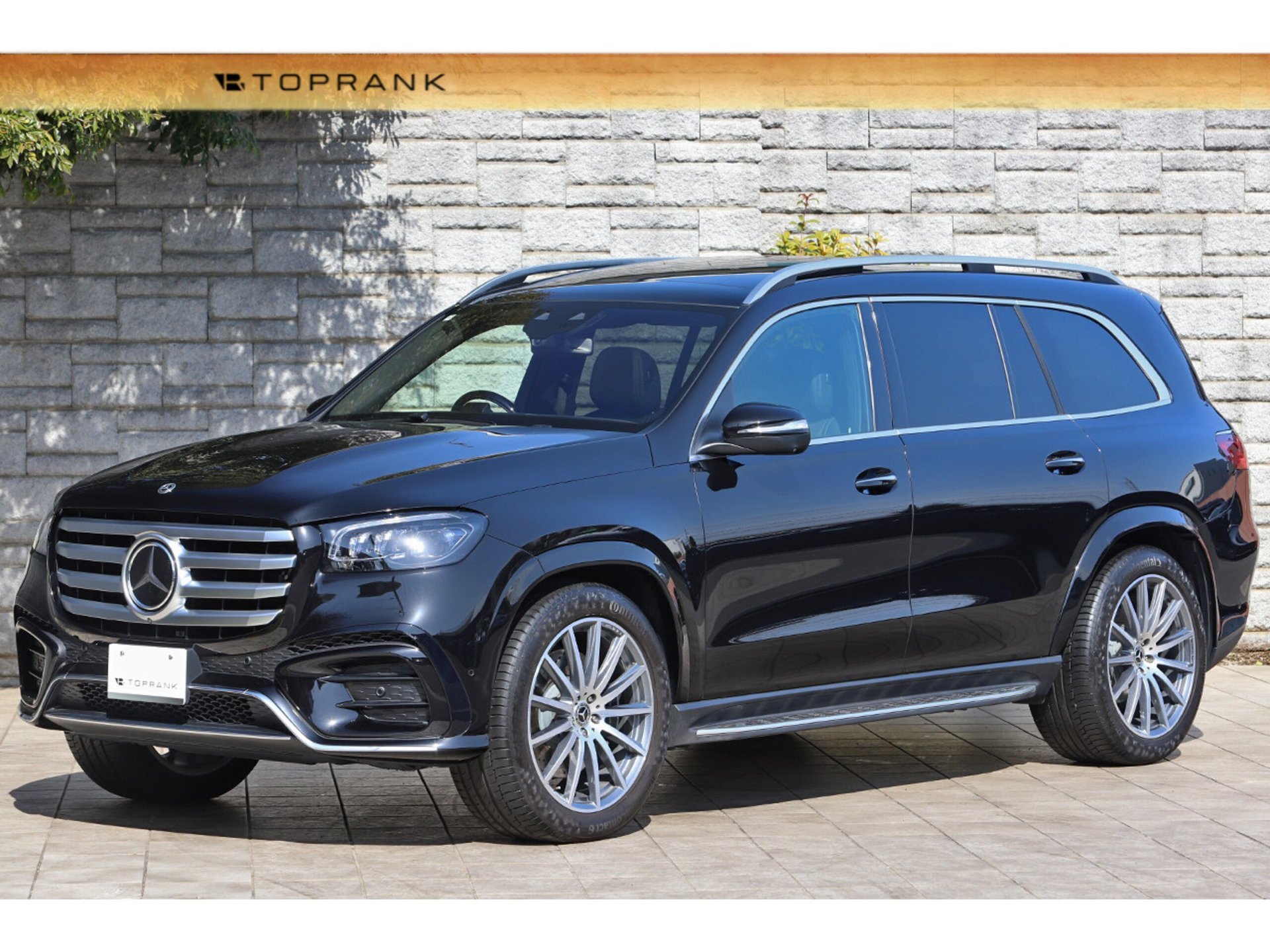 MERCEDES-BENZ GLS - View 1