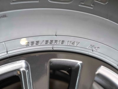 TOYOTA LAND CRUISER - 9