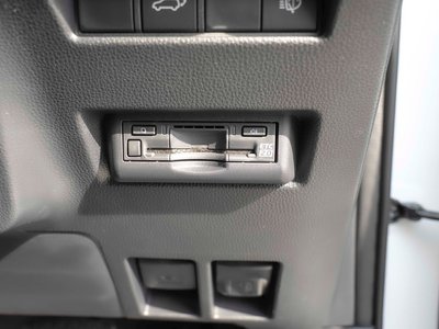 TOYOTA LAND CRUISER - 5