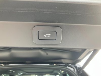 2023 LAND Rover RANGE ROVER SPORT — миниатюра 30
