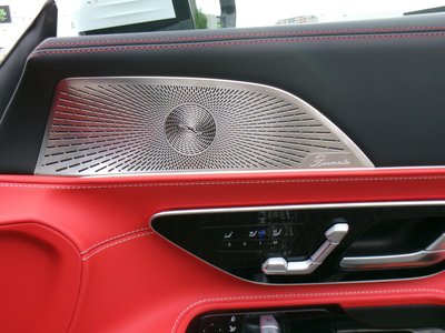 2024 Mercedes-BENZ GT AMG — миниатюра 39