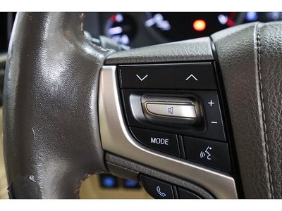 صورة 9 لـ 2016 Toyota LAND CRUISER 200
