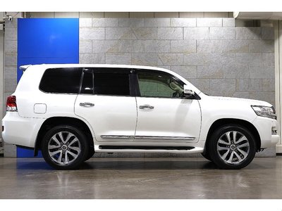 2016 Toyota LAND CRUISER 200 — миниатюра 32