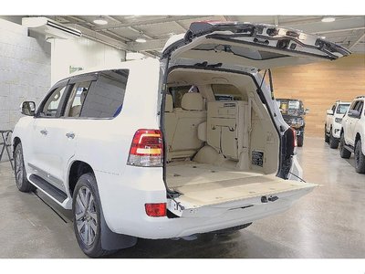 2016 Toyota LAND CRUISER 200 — миниатюра 35