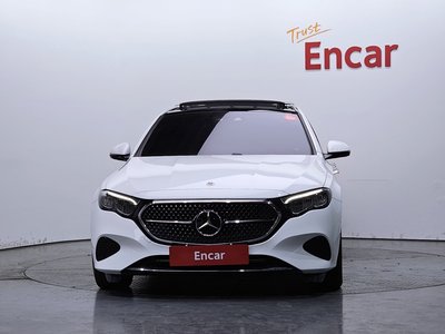 MERCEDES-BENZ E-CLASS - 2