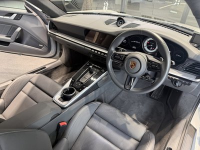 PORSCHE 911 - 4
