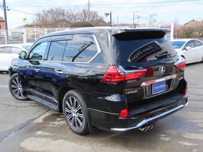 LEXUS LX - 9