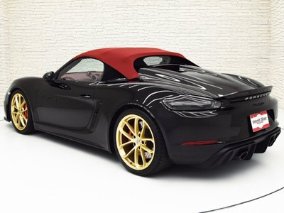 PORSCHE 718 SPYDER - 2