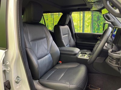 TOYOTA LAND CRUISER 250 - 3