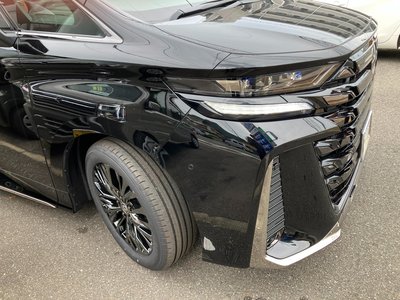 TOYOTA VELLFIRE - 10