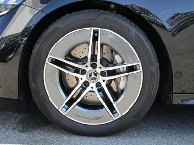 MERCEDES-BENZ E-CLASS - 8