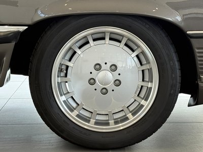 1988 Mercedes-BENZ SL — миниатюра 80