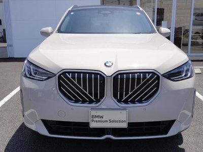 2025 BMW X3 photo 2