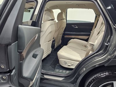 2025 Genesis GV80 thumbnail 16