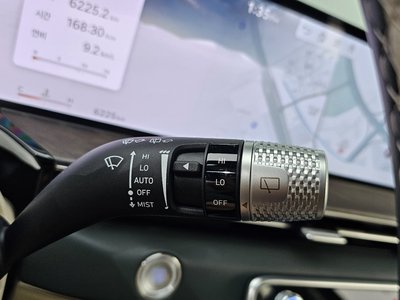 2025 Genesis GV80 thumbnail 23