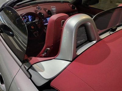 2023 Porsche 718 缩略图 12