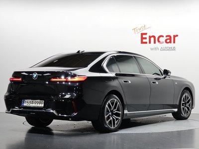 صورة 3 لـ 2023 BMW 7 SERIES
