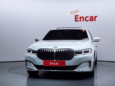BMW 7 SERIES - 2