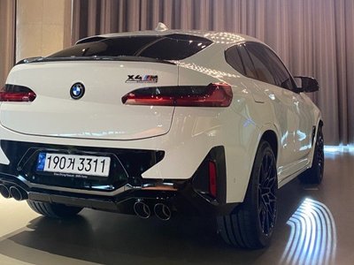 2023 BMW X4 M 缩略图 19