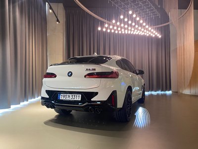 2023 BMW X4 M 缩略图 18