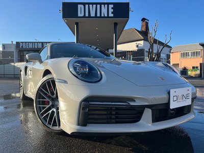 PORSCHE 911 - 9