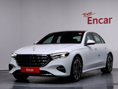 MERCEDES-BENZ E-CLASS - 1