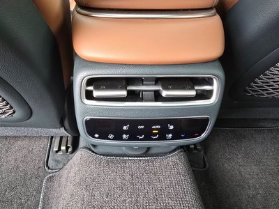 2024 Genesis GV70 thumbnail 20