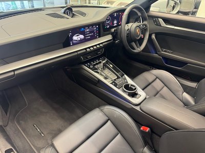 صورة مصغرة 32 لـ 2025 Porsche 911