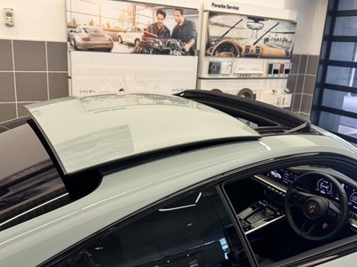 صورة مصغرة 14 لـ 2025 Porsche 911