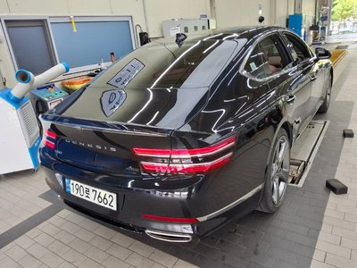 2022 Genesis G80 (RG3) photo 9