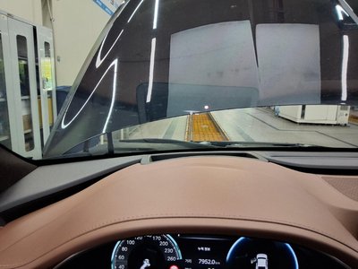 2022 Genesis G80 (RG3) — миниатюра 16