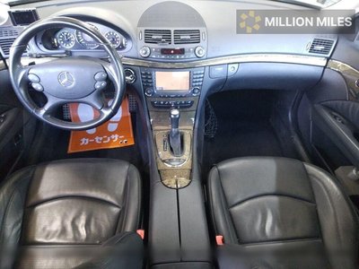 MERCEDES-BENZ E-CLASS - 3