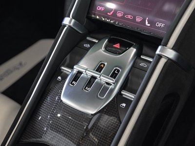 2024 Ferrari ROMA SPIDER — миниатюра 17