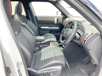 2024 MINI COOPER COUNTRYMAN photo 8