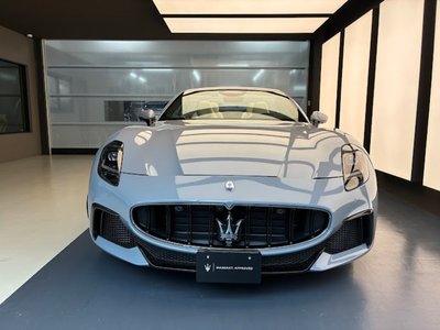 MASERATI GRANCABRIO - 2