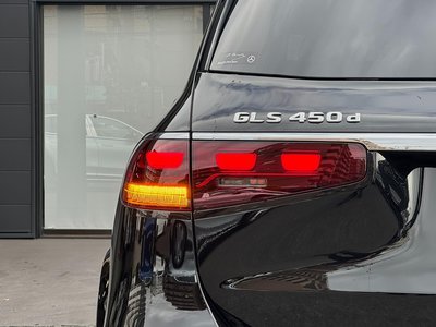 MERCEDES-BENZ GLS - 10