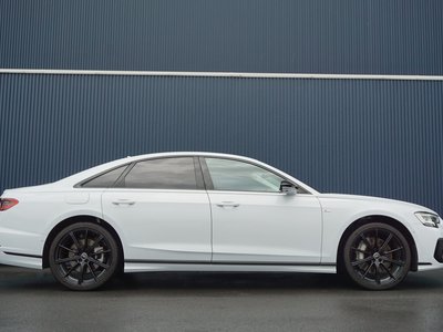 2025 AUDI A8 photo 7
