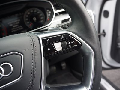 2025 AUDI A8 — миниатюра 35