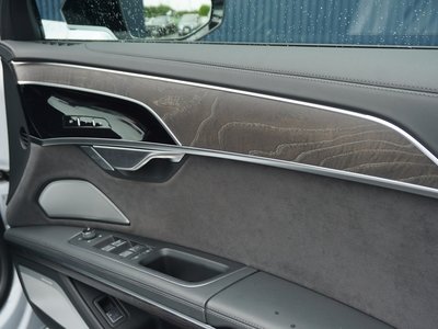 2025 AUDI A8 — миниатюра 48