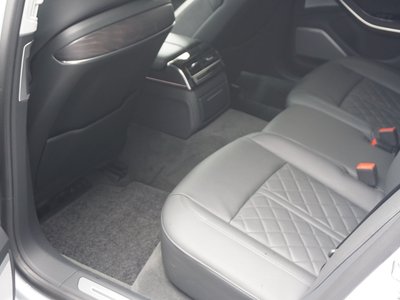 2025 AUDI A8 — миниатюра 30