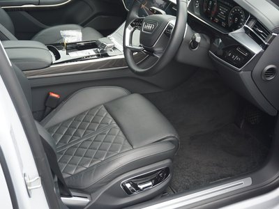 2025 AUDI A8 — миниатюра 27