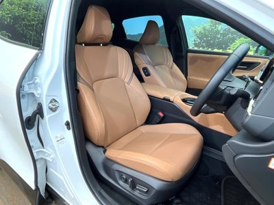 TOYOTA CROWN SPORT - 8