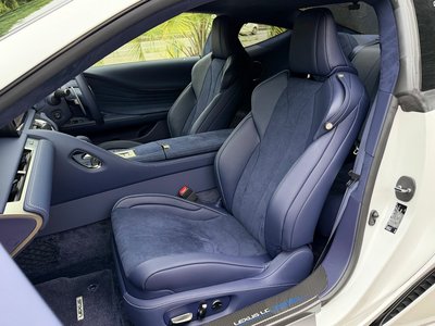 صورة مصغرة 16 لـ 2023 Lexus LC