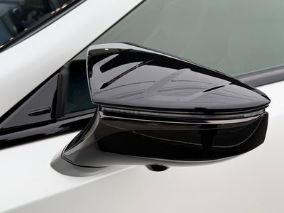 صورة مصغرة 51 لـ 2023 Lexus LC
